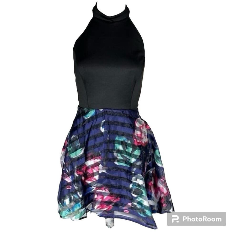 Sleeveless Black halter dress with floral bottom spring summer size medium